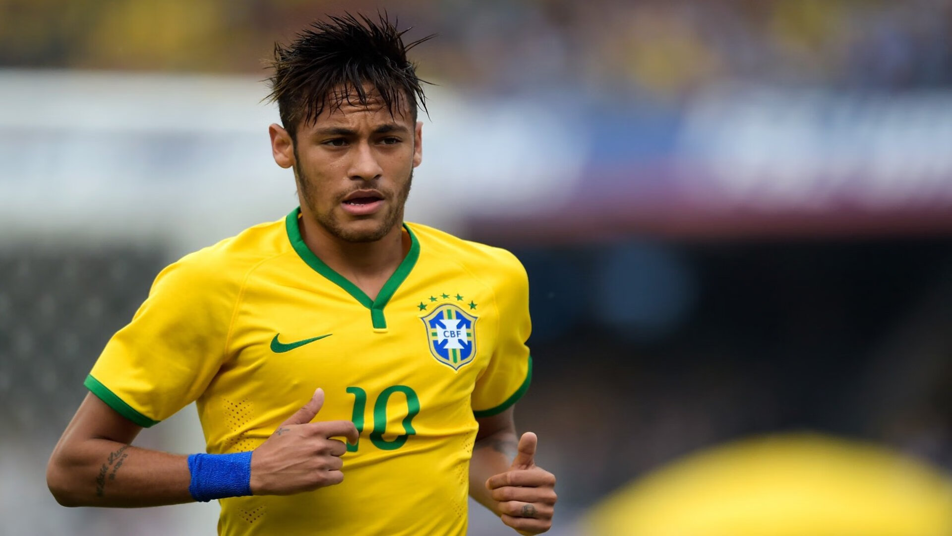 迪马利亚攻防转换核心，马赛险胜尼斯